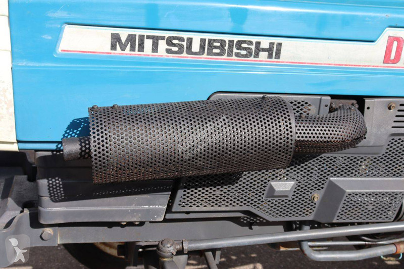 Tractor agrícola Mitsubishi D2050