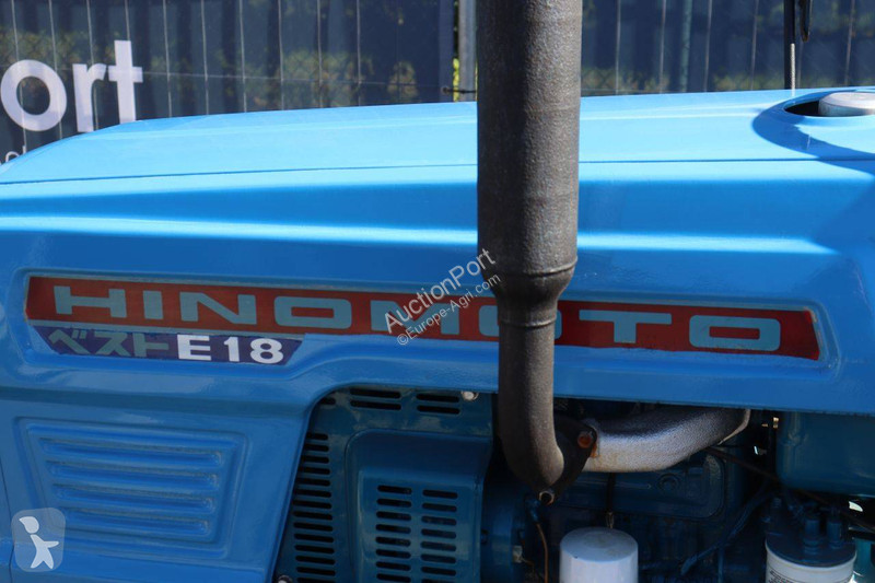 Tractor agrícola Hinomoto E18