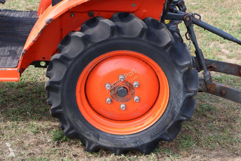 Tractor agrícola Kubota B1620D