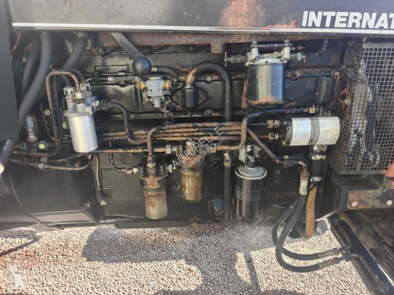 Tracteur agricole Case  1056XL