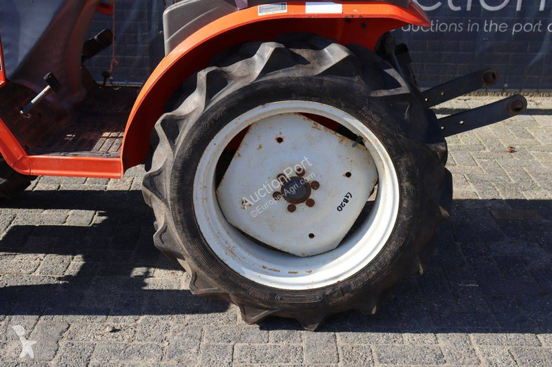 Tracteur agricole Kubota Granbia GB20