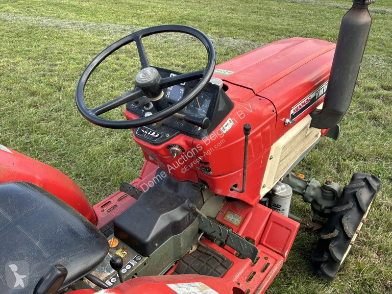Tracteur agricole Yanmar YM1820D