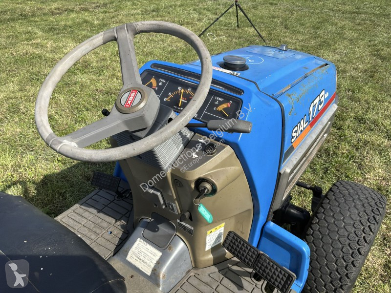Tracteur agricole Iseki Sial TF173F