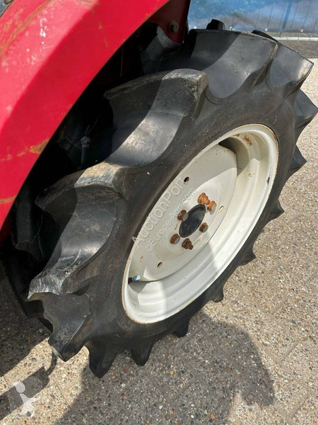Tracteur agricole Mitsubishi MT165
