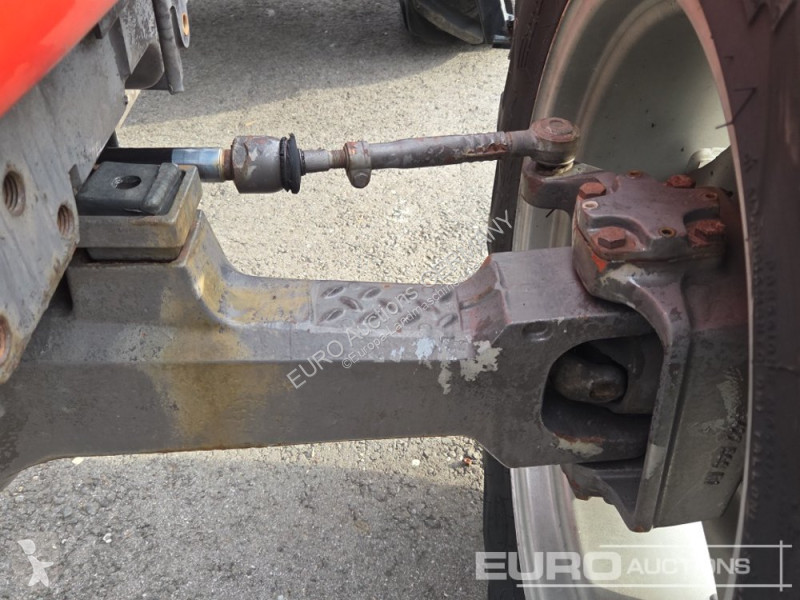 Zemědělský traktor Massey Ferguson 3060