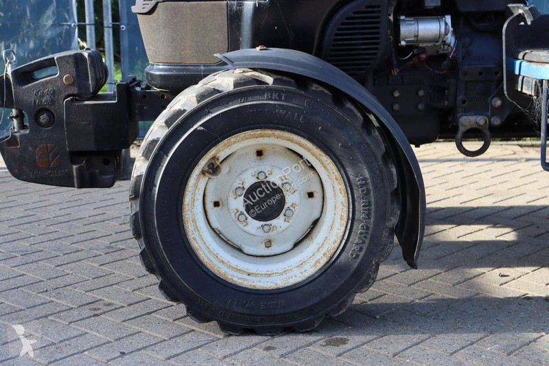 Zemědělský traktor New Holland TC40D