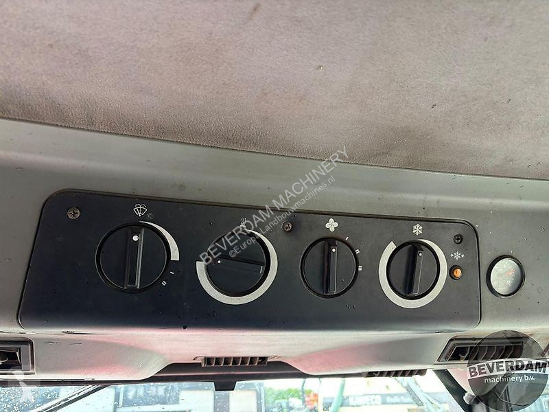 Zemědělský traktor Case Maxxum MX 135