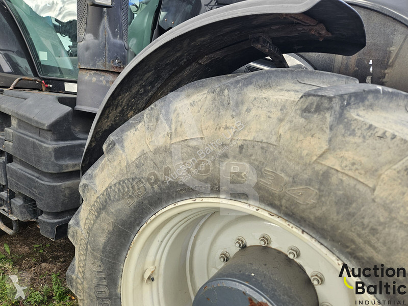 Tractor Valtra