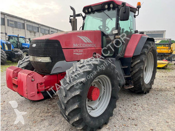 Tractor Mc Cormick