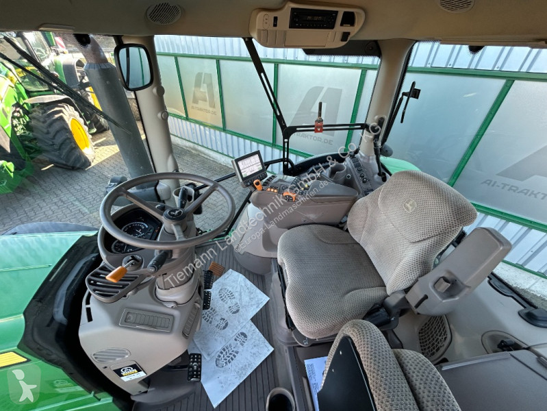 Trattore John Deere 6145R