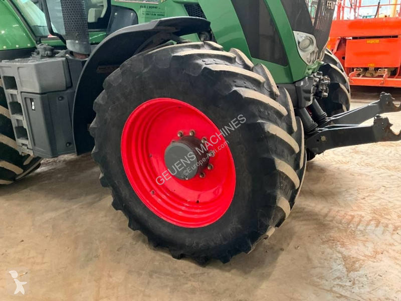 Tractor Fendt 828 Vario TMS