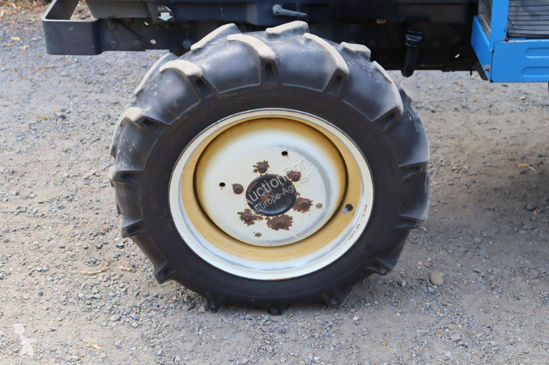 Tractor Iseki TA270F