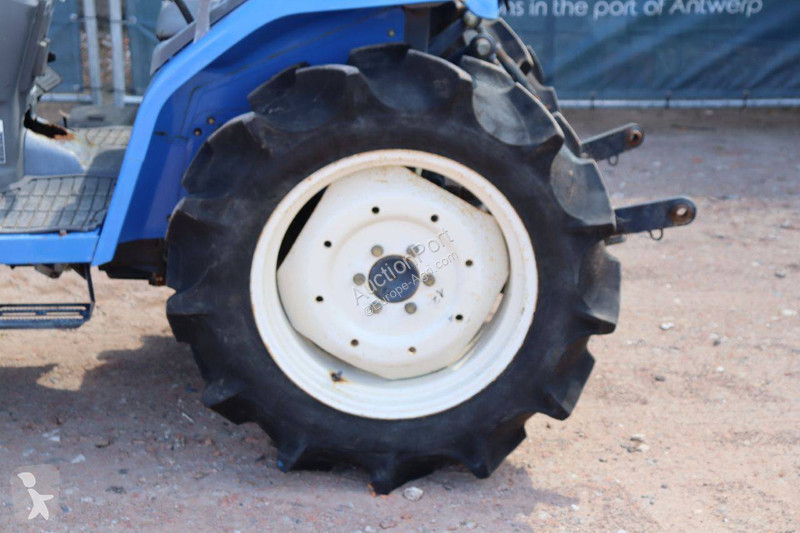 Tractor Iseki TF21F