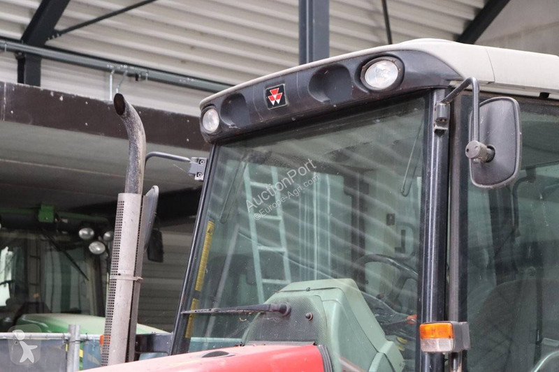 Tracteur agricole Massey Ferguson MF5445/4WD
