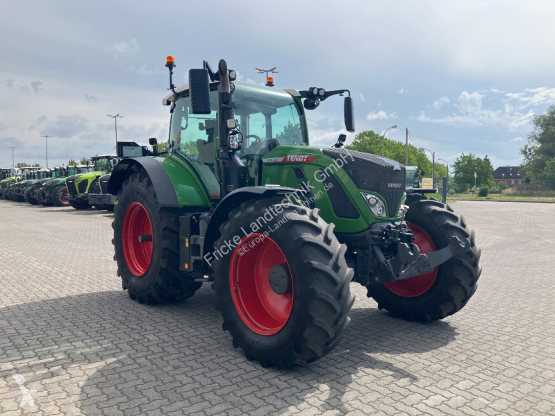 Lantbrukstraktor Fendt  724 Vario Gen.6 Profi...