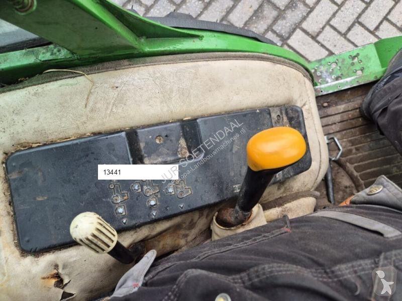 Traktor John Deere 2520