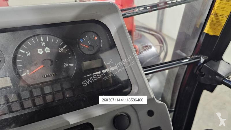 Traktor Massey Ferguson 5465