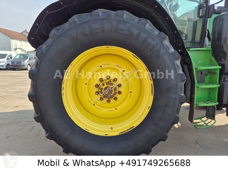 Landbrugstraktor John Deere 6215R  6,8L 188KW...
