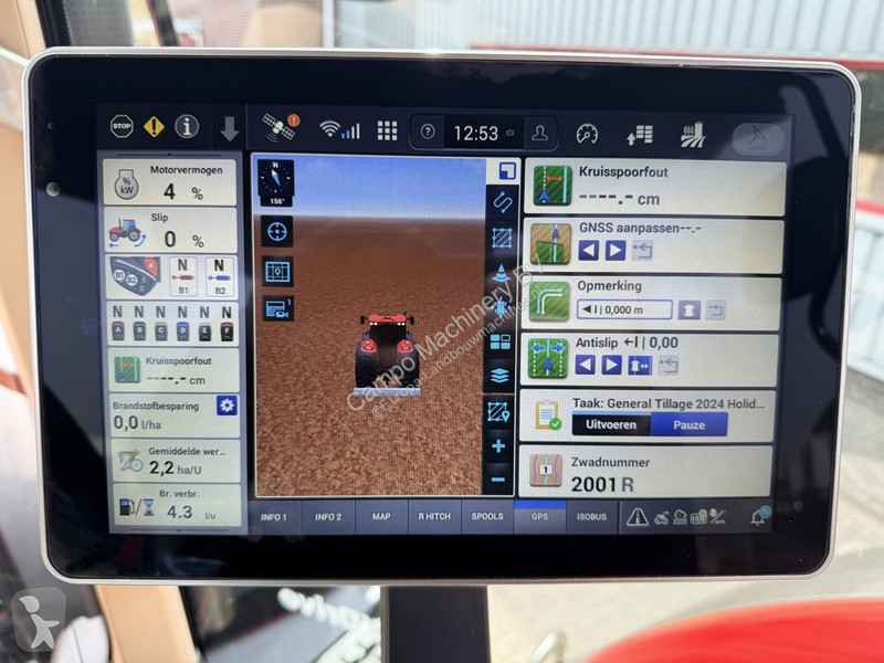 Case IH Optum 300 CVX AFS Connect GPS tractor