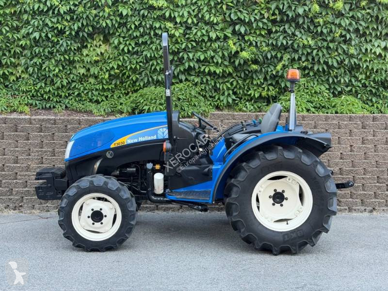 Tractor agrícola New Holland T3030 4RM