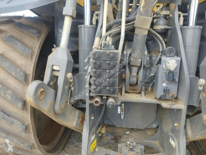 Lantbrukstraktor Challenger  MT 875E