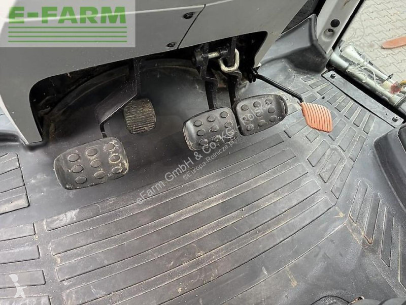 Valtra  t234 versu smarttouch tractor