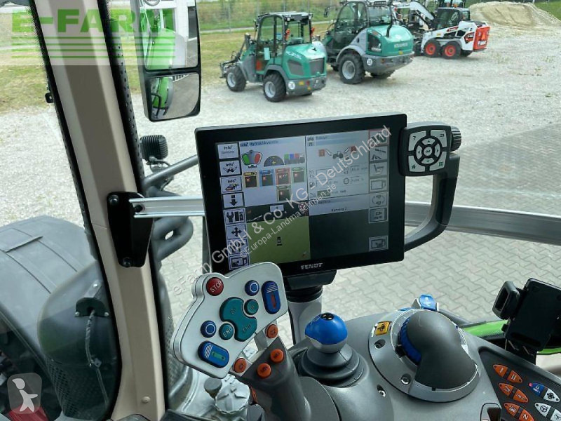Landbrugstraktor Fendt  828 vario profiplus