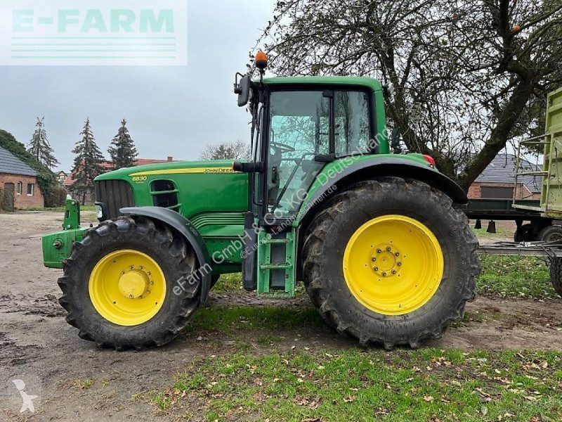 Landbrugstraktor John Deere  6830