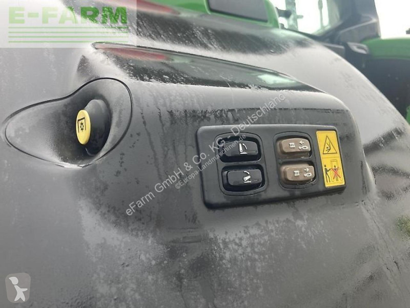Landbrugstraktor John Deere  6m240