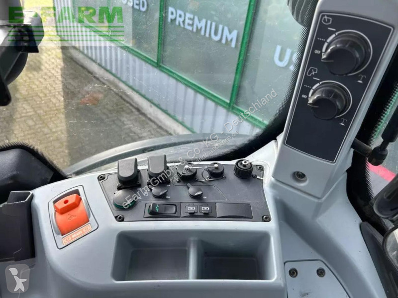 Landbrugstraktor Valtra  t195