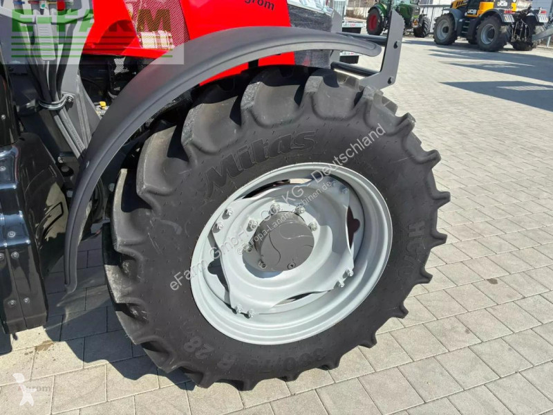 Landbrugstraktor Massey Ferguson  5711 m