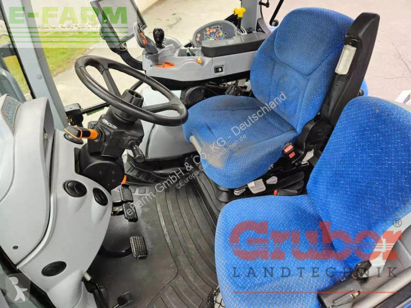 Landbrugstraktor New Holland  t 7.200 ac