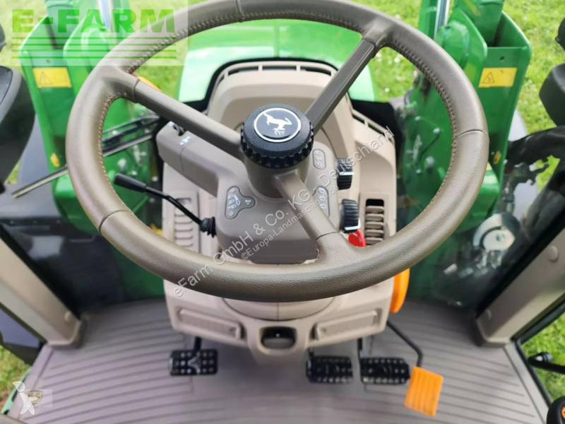 Landbrugstraktor John Deere  6100m autotrac...