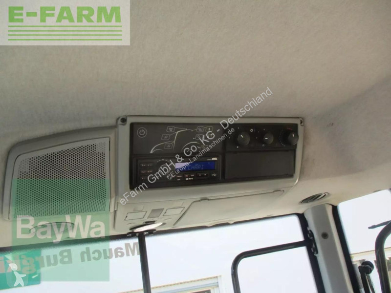 Landbrugstraktor Valtra  n154e v