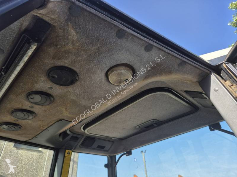 Lantbrukstraktor Ford 6640DT