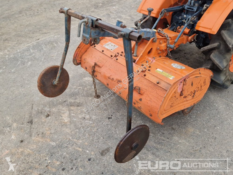 Трактор Kubota B5001