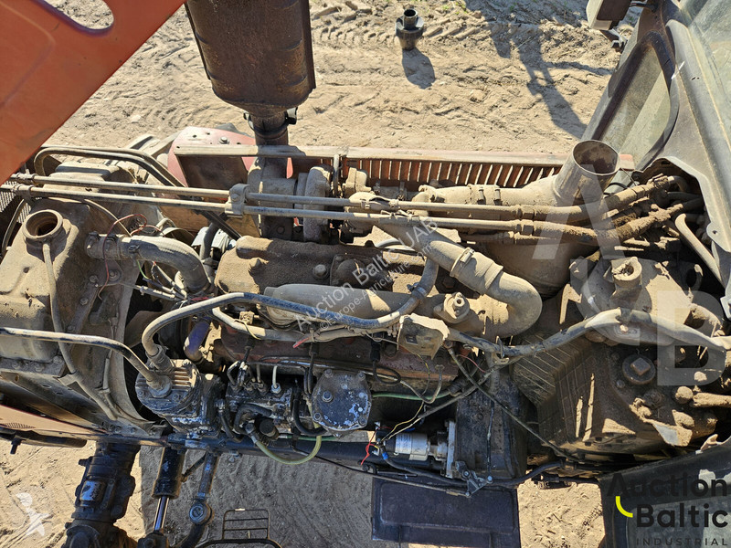 Lantbrukstraktor Belarus MTZ 1025