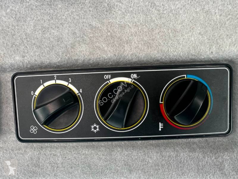 Lantbrukstraktor Valtra G125