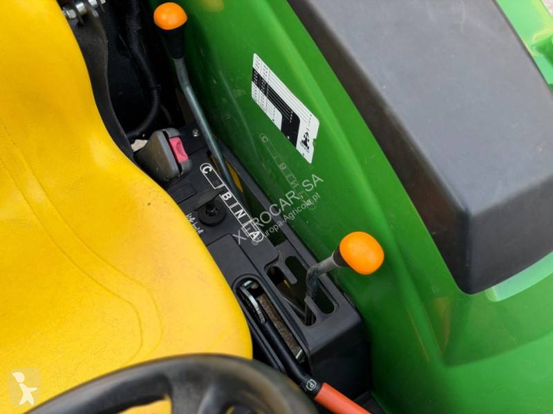 Lantbrukstraktor John Deere 4049 M 4RM
