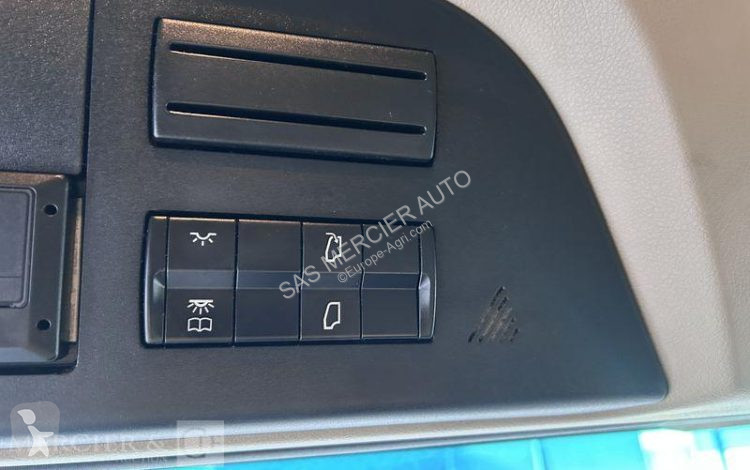 Tracteur Mercedes