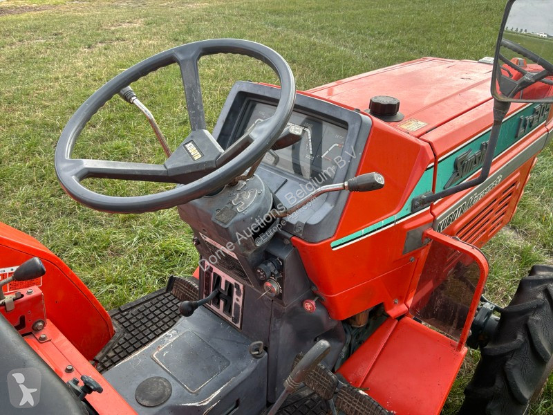 Landbrugstraktor Kubota Sunshine L1-205DT