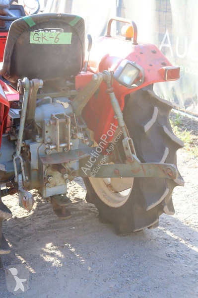 جرار زراعي Yanmar YM1802D