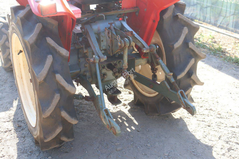 جرار زراعي Yanmar YM1720D