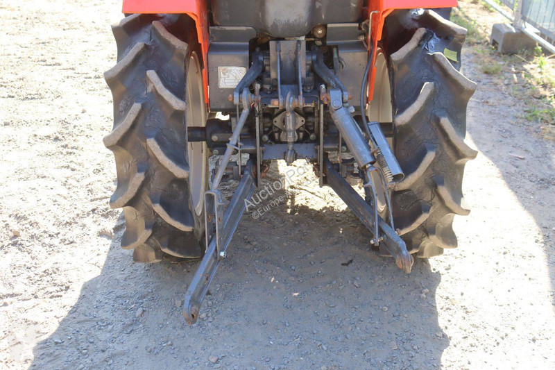 Tractor Kubota ASTE A-19
