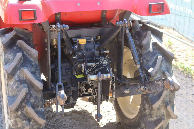 جرار زراعي Yanmar AF116