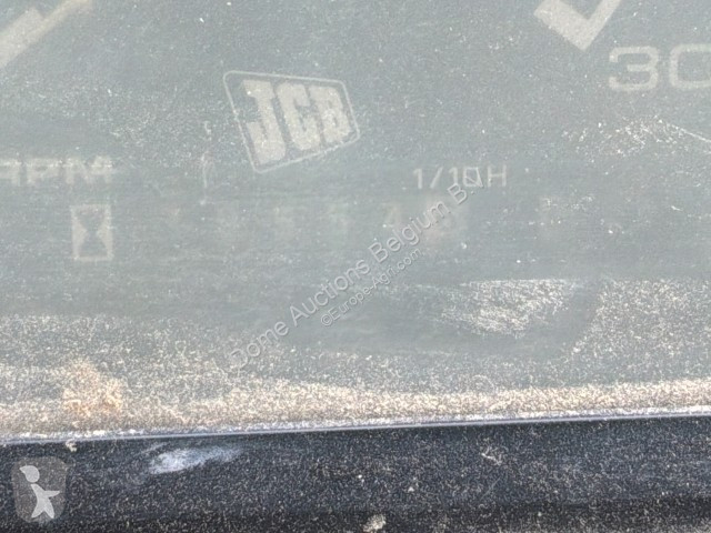 جرار زراعي JCB Fastrack 155-65