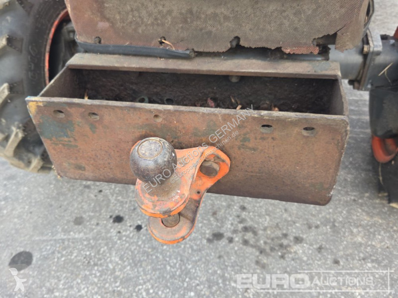 Tractor Kubota ST30