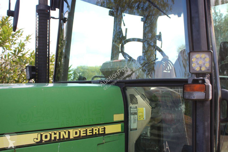 Tractor John Deere 6610