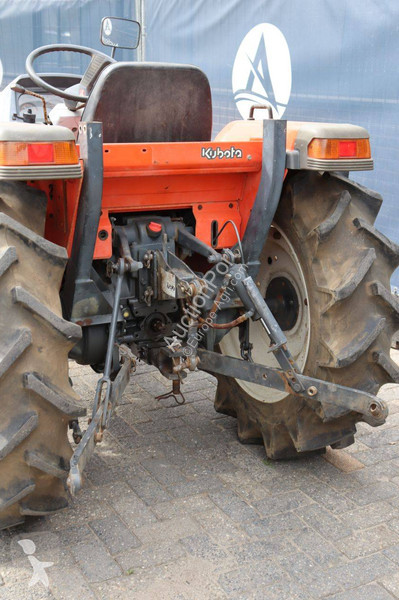 Tractor Kubota GL-27