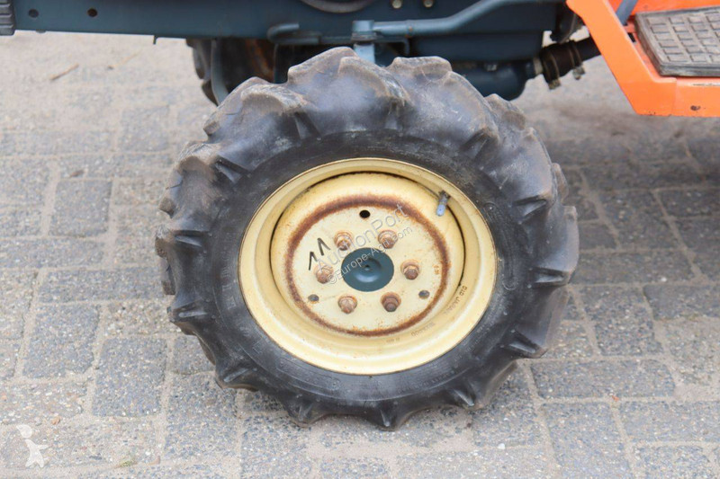 Tractor Kubota Bulltra B1-15